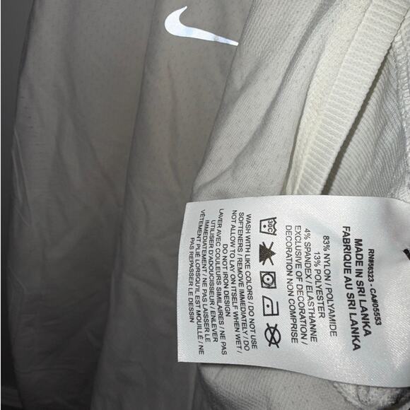 New Nike Dri-Fit ADV Women's Seamless Racerback Tank White size M - Picture 6 of 8